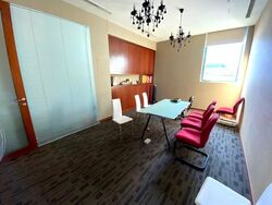 Highland Centre (D19), Office #452192691